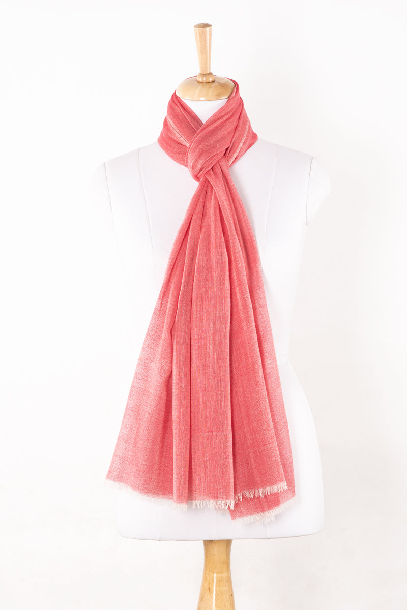 SVEZE Plain Weave Chambray Merino Wool Scarf - Fuschia - Regular Drape
