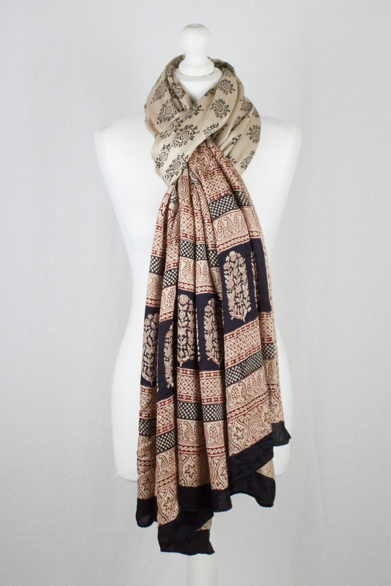 Leaf Print Bagh Hand-block Print Silk Scarf - Off White Black