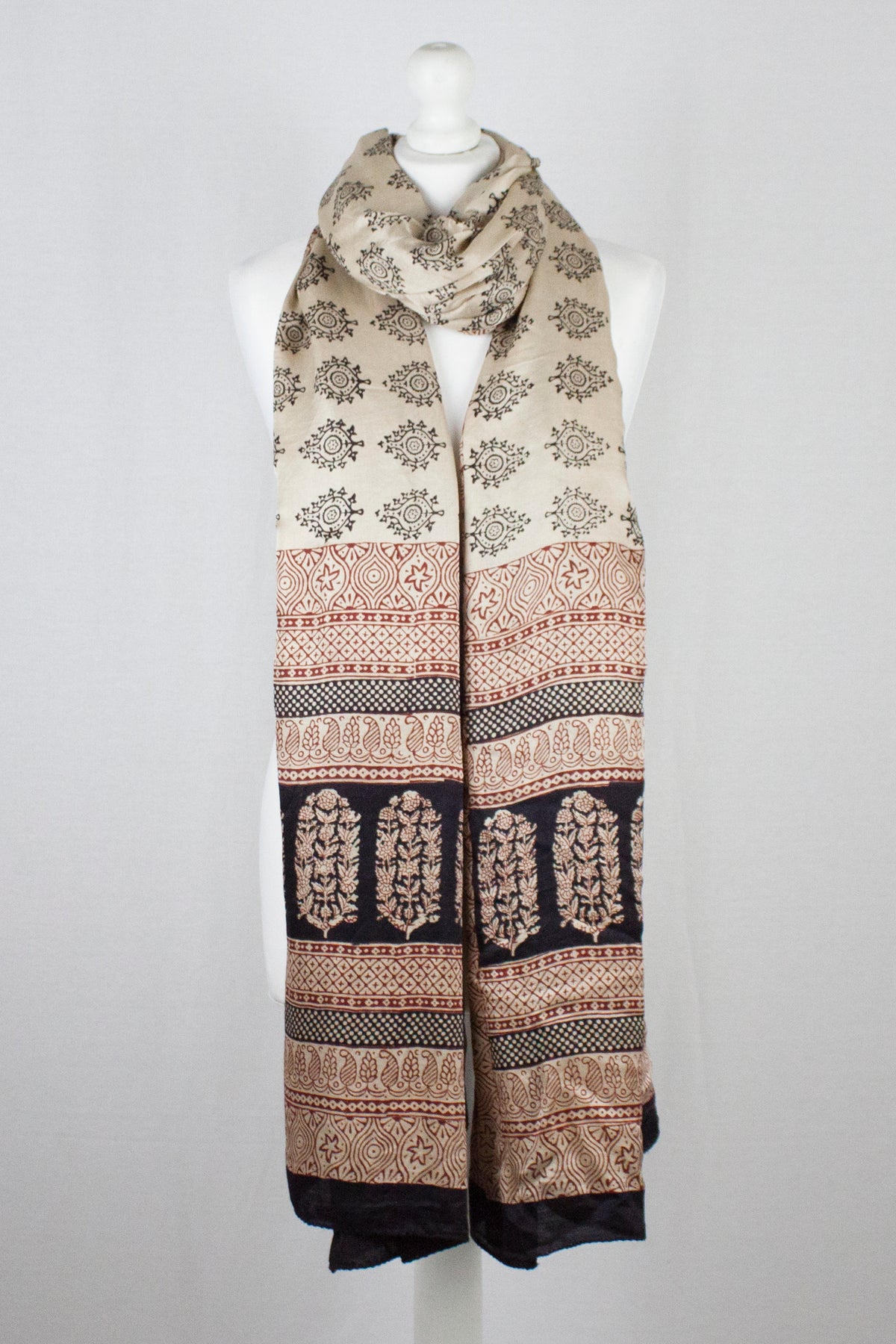 Leaf Print Bagh Hand-block Print Silk Scarf - Off White Black